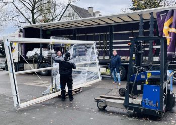 Download (13) Download (13)